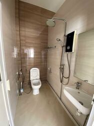 Siglap Centre (D15), Shop House #538109441